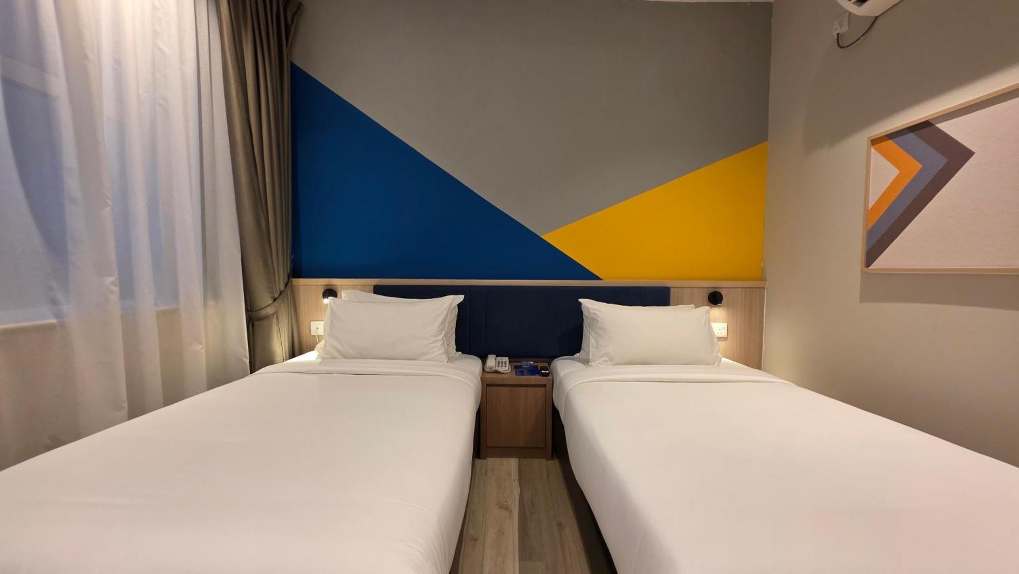 Hotel Fives Meldrum Johor Bahru